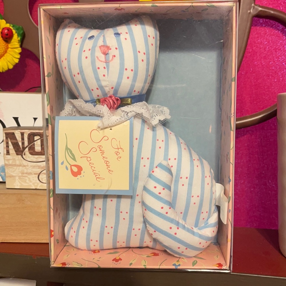 HALLMARK SACHET CAT
